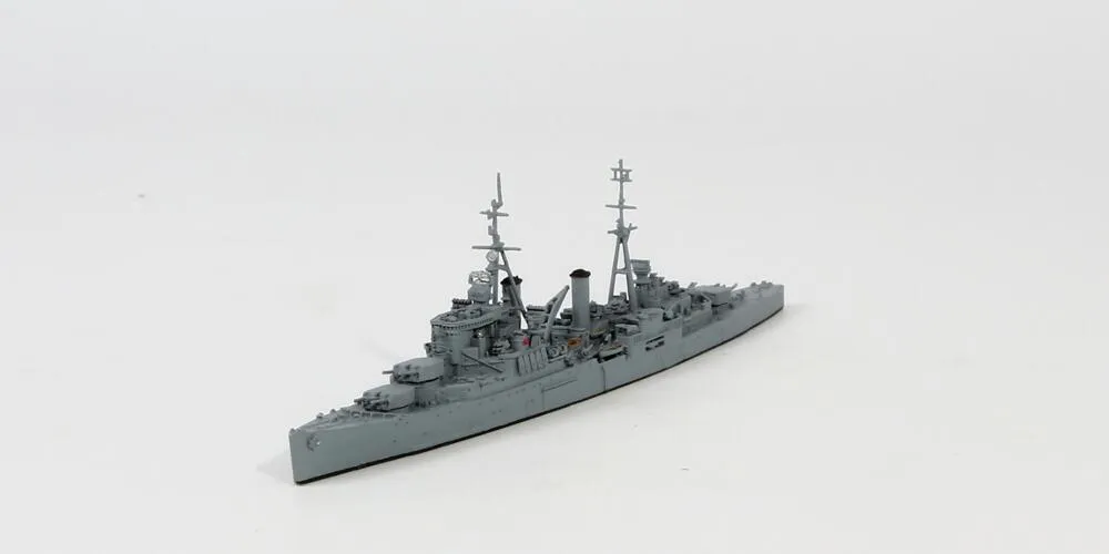 HMS Swiftsure, 1945