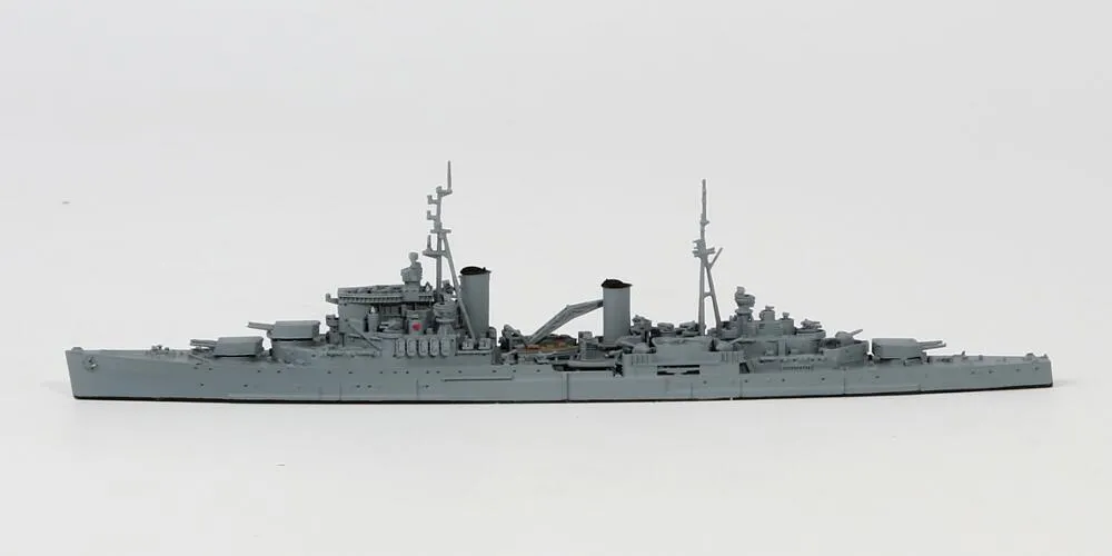 HMS Swiftsure, 1945